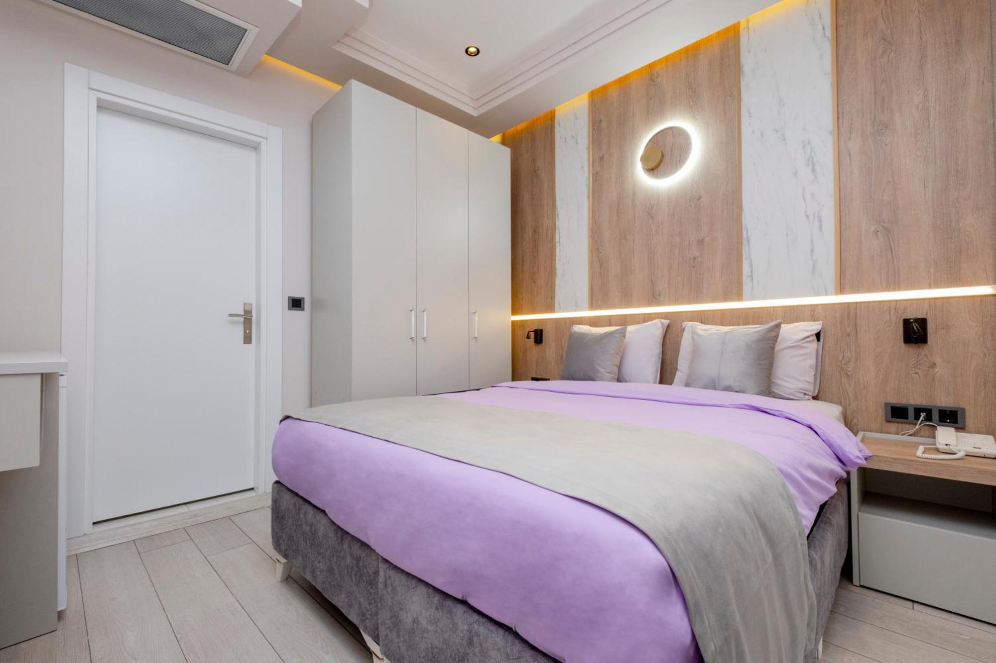 Lavender Airport Hotel Arnavutkoy Экстерьер фото